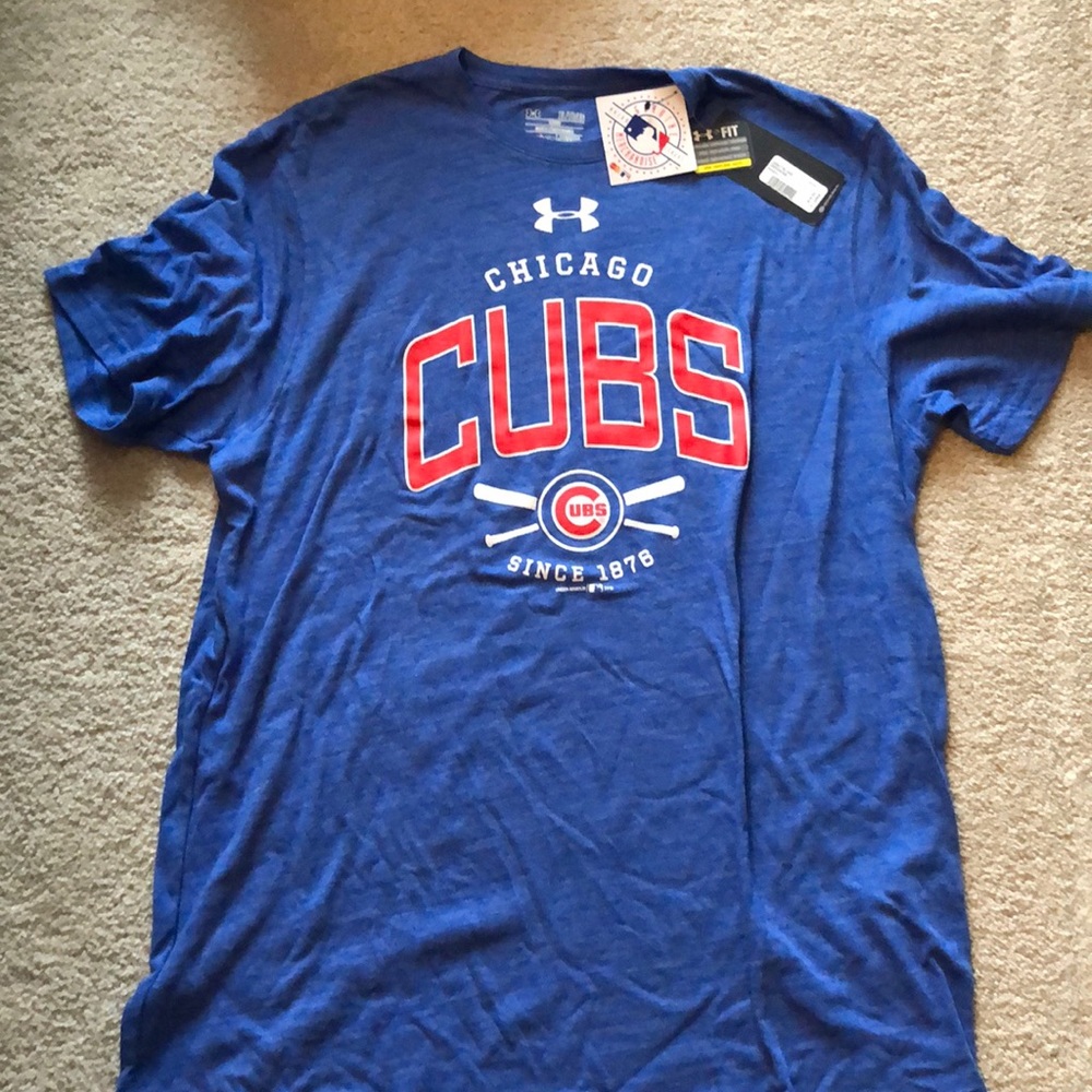 Men’s Cubs tshirt